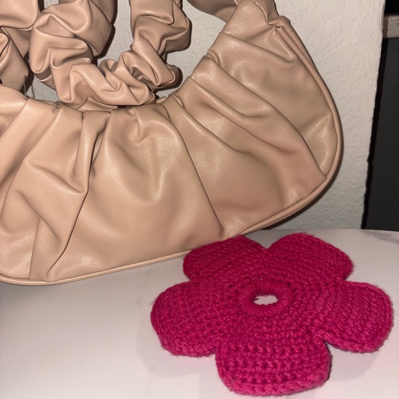 Small Cream Handbag - Picture 1 of 6